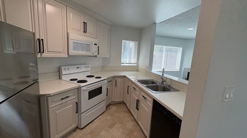 7405 Charmant Dr #2036 - San Diego - California - 1 bed, 1 bath rental property