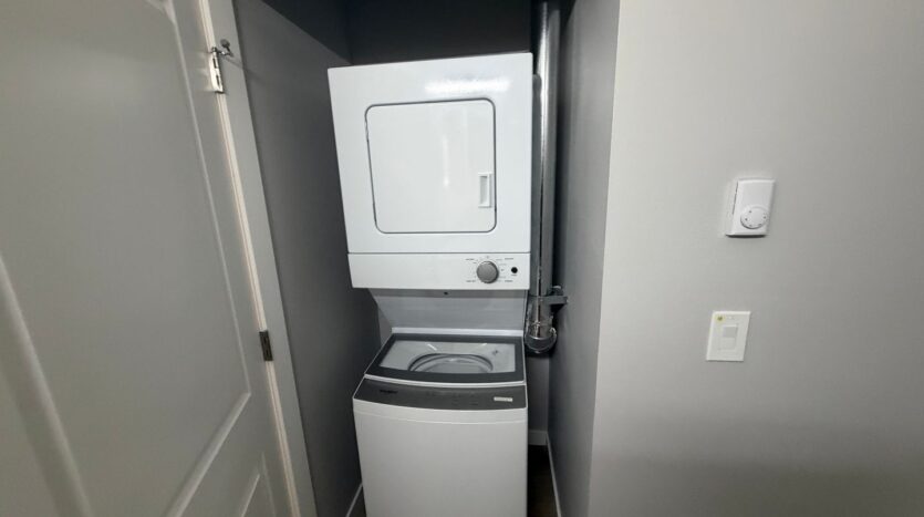 7624 Pacific Ave - Tacoma - Washington - 1 bed, 1 bath rental property