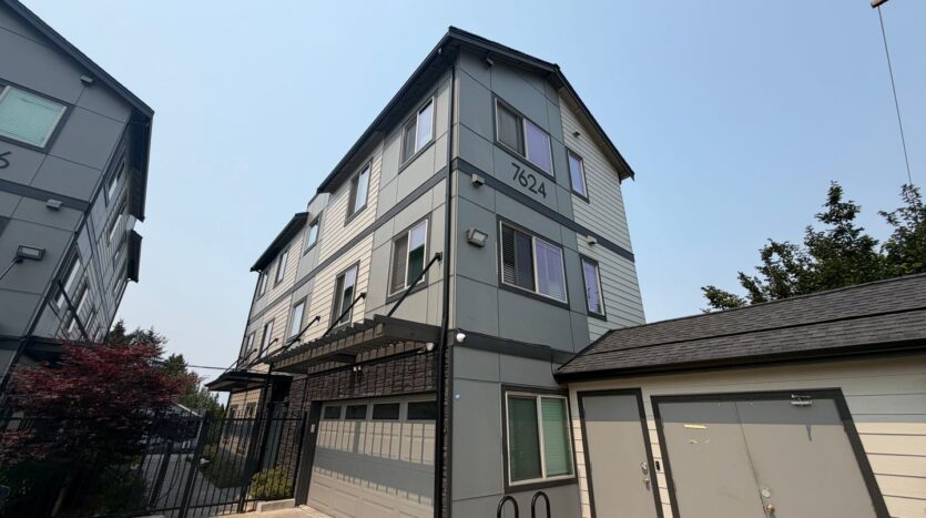 7624 Pacific Ave - Tacoma - Washington - 1 bed, 1 bath rental property