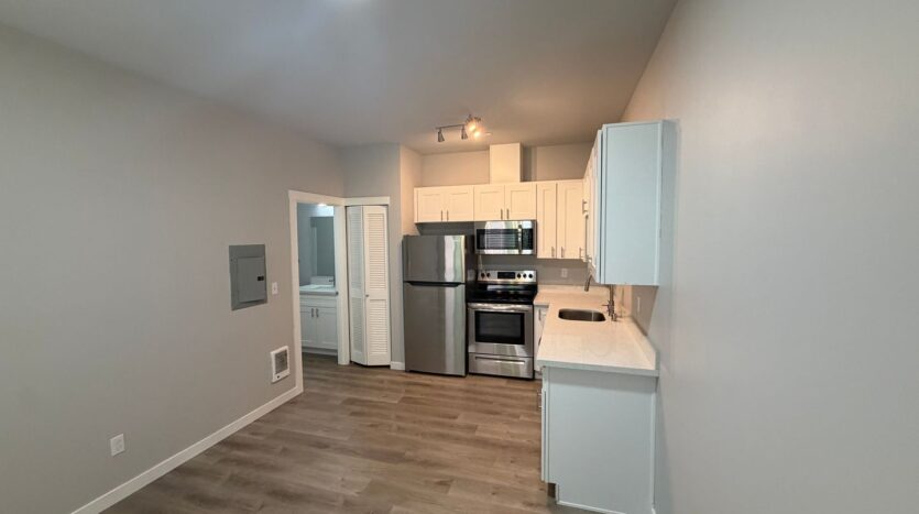 7624 Pacific Ave - Tacoma - Washington - 1 bed, 1 bath rental property