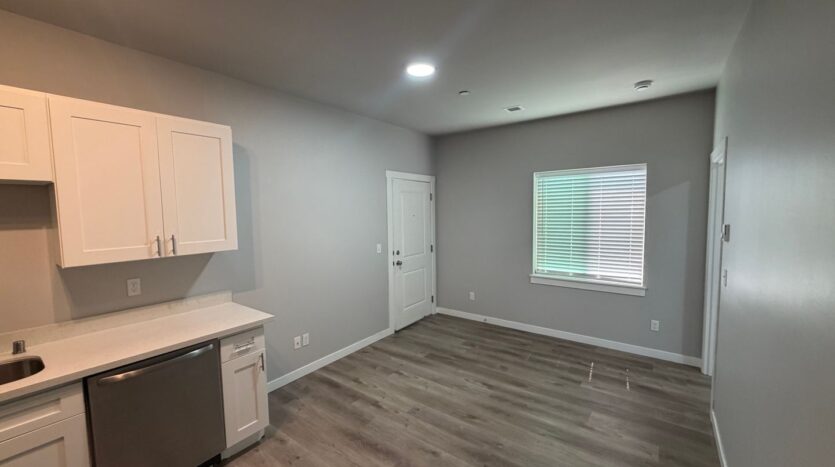 7624 Pacific Ave - Tacoma - Washington - 1 bed, 1 bath rental property
