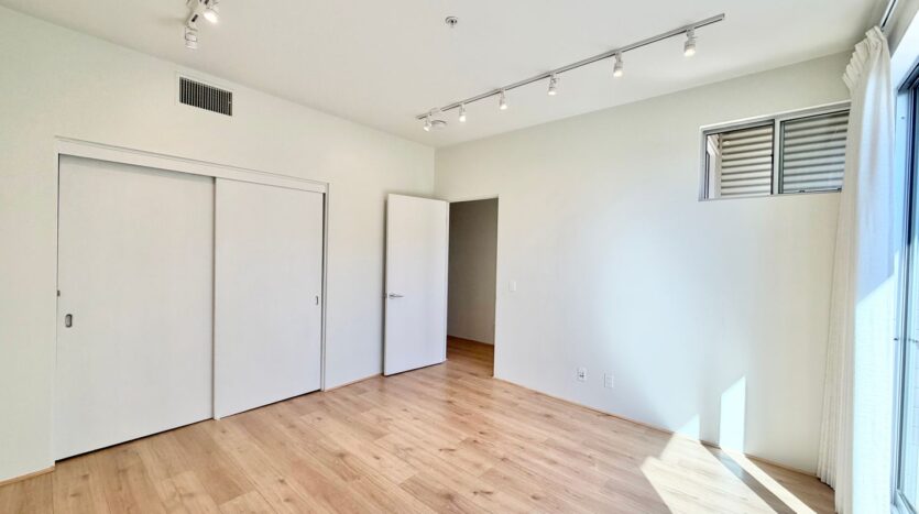 803 N Palm Canyon Dr.  - Unit 09 - Palm Springs - California - 2 bed, 2 bath rental property