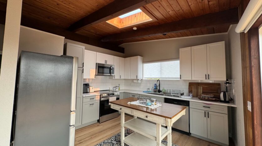 8031 Kispiox Road - Blaine - Washington - 3 bed, 1.5 bath rental property