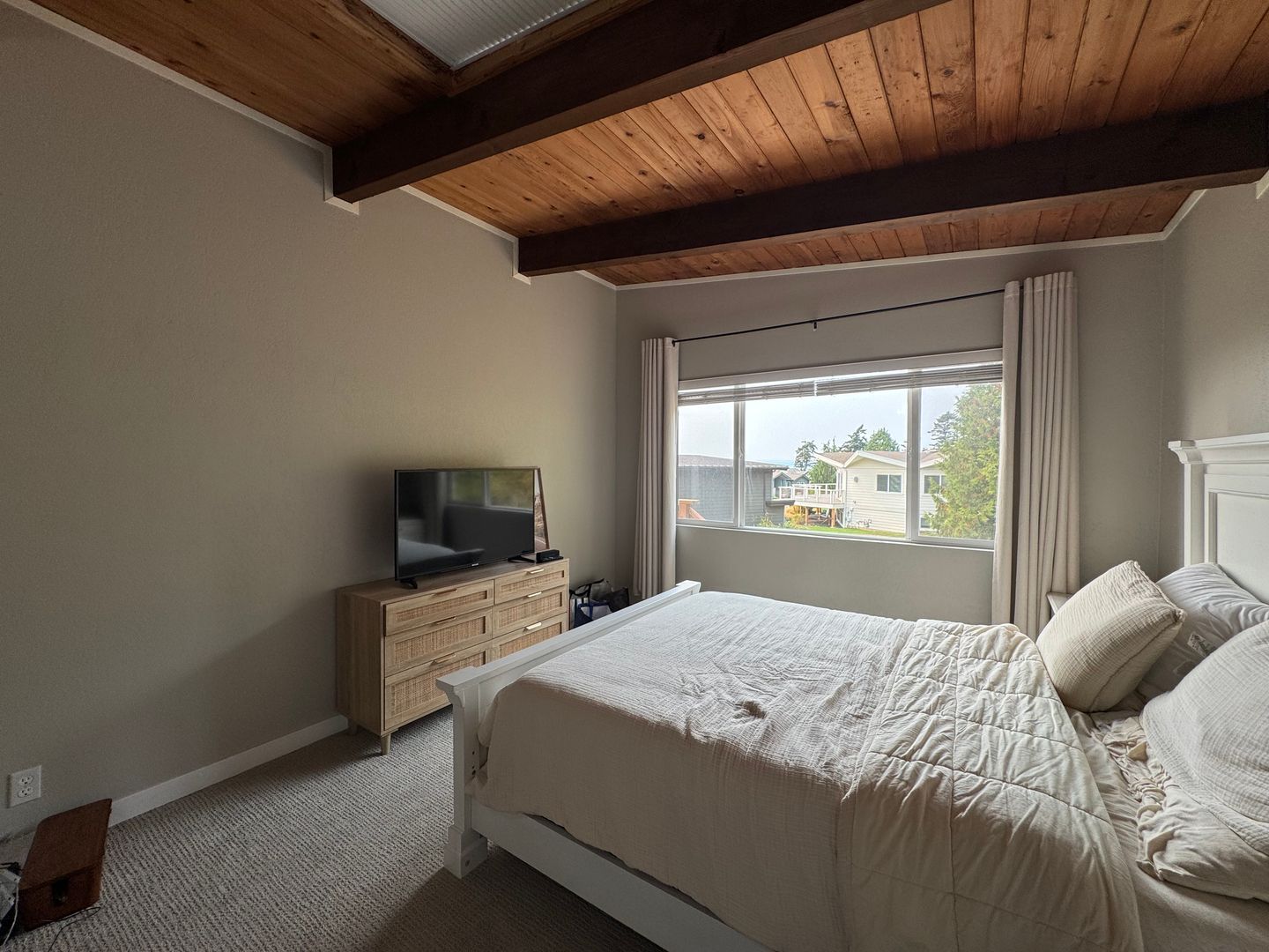 8031 Kispiox Road - Blaine - Washington - 3 bed, 1.5 bath rental property