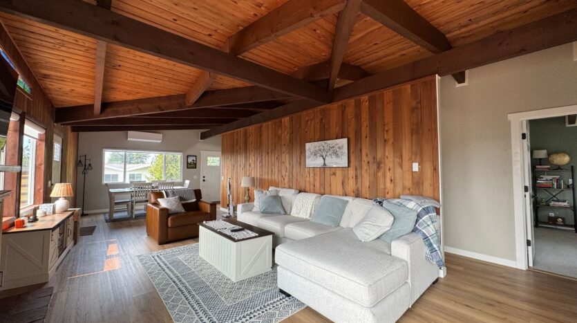 8031 Kispiox Road - Blaine - Washington - 3 bed, 1.5 bath rental property