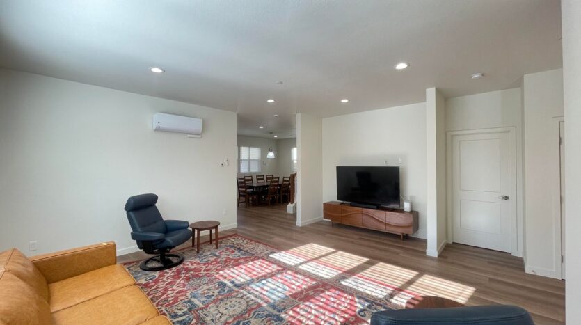 813 Morrissey Blvd. - Santa Cruz - California - 4 bed, 4.5 bath rental property