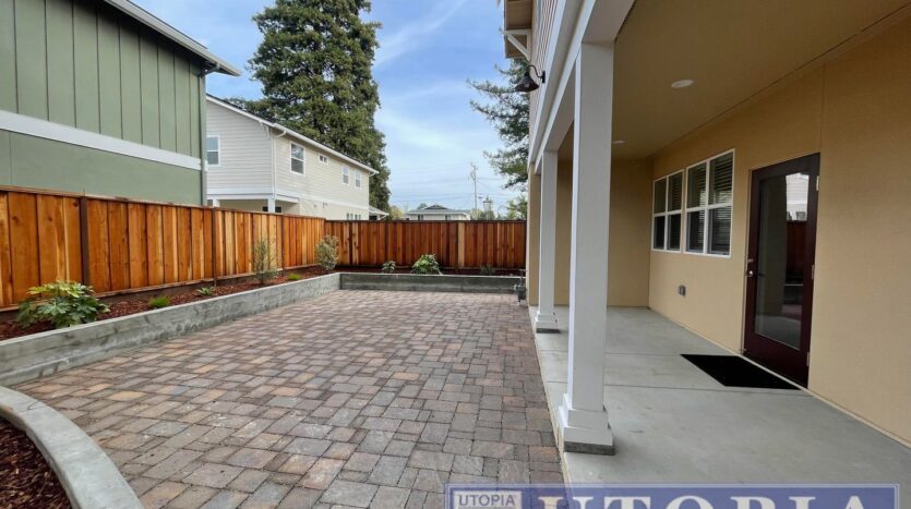 813 Morrissey Blvd. - Santa Cruz - California - 4 bed, 4.5 bath rental property