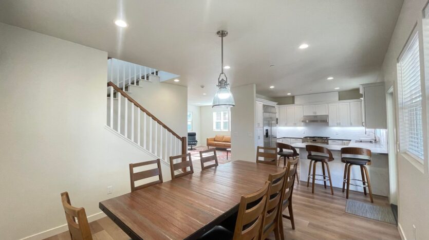 813 Morrissey Blvd. - Santa Cruz - California - 4 bed, 4.5 bath rental property