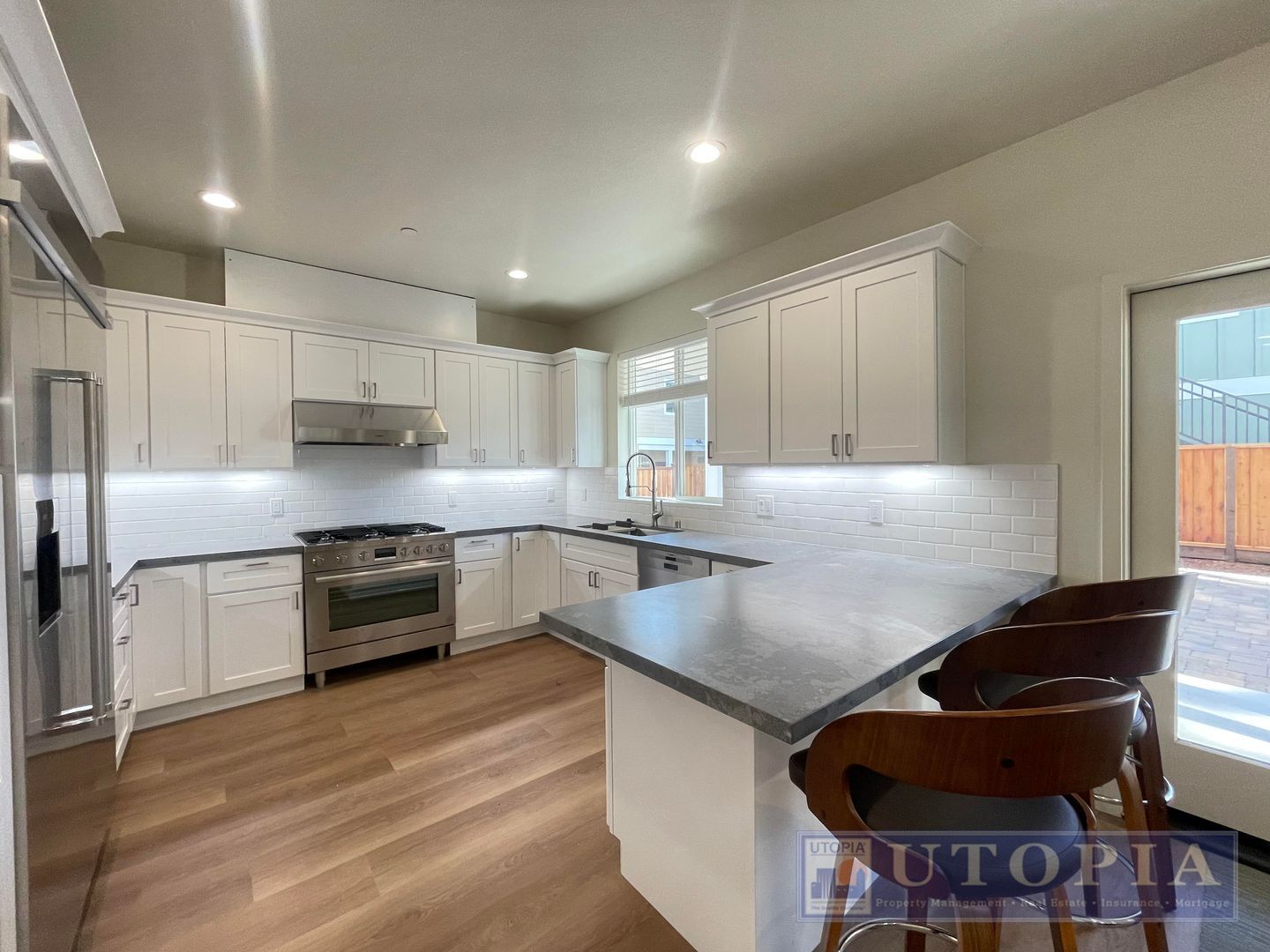 813 Morrissey Blvd. - Santa Cruz - California - 4 bed, 4.5 bath rental property