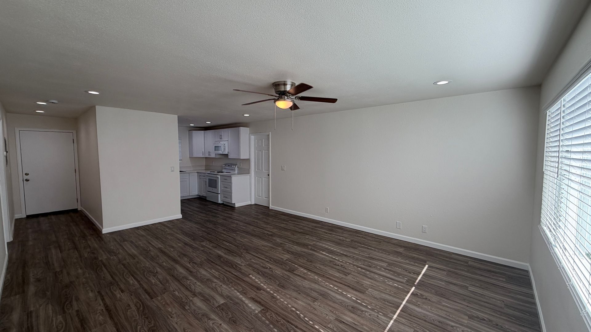 821 Old Stage Rd - Fallbrook - California - 2 bed, 2 bath rental property