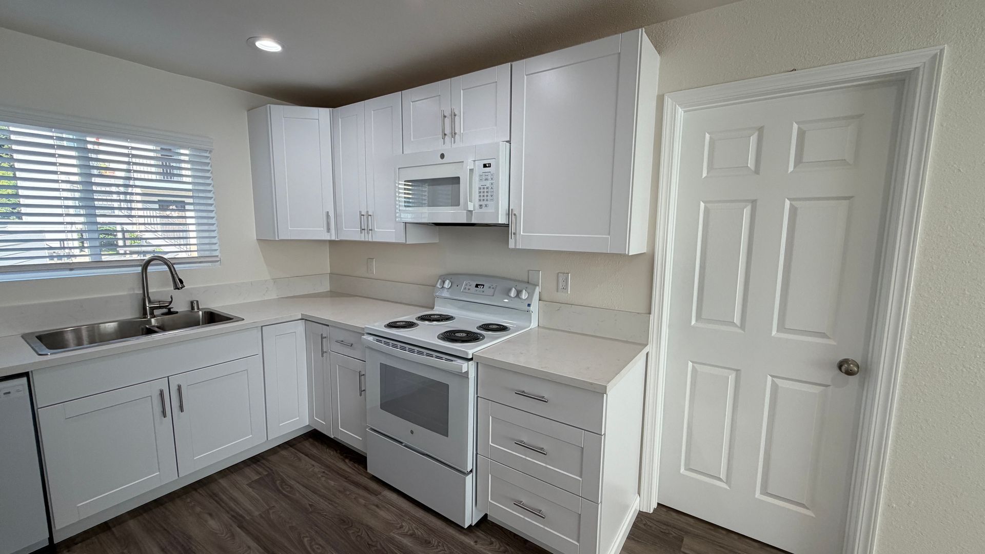 821 Old Stage Rd - Fallbrook - California - 2 bed, 2 bath rental property