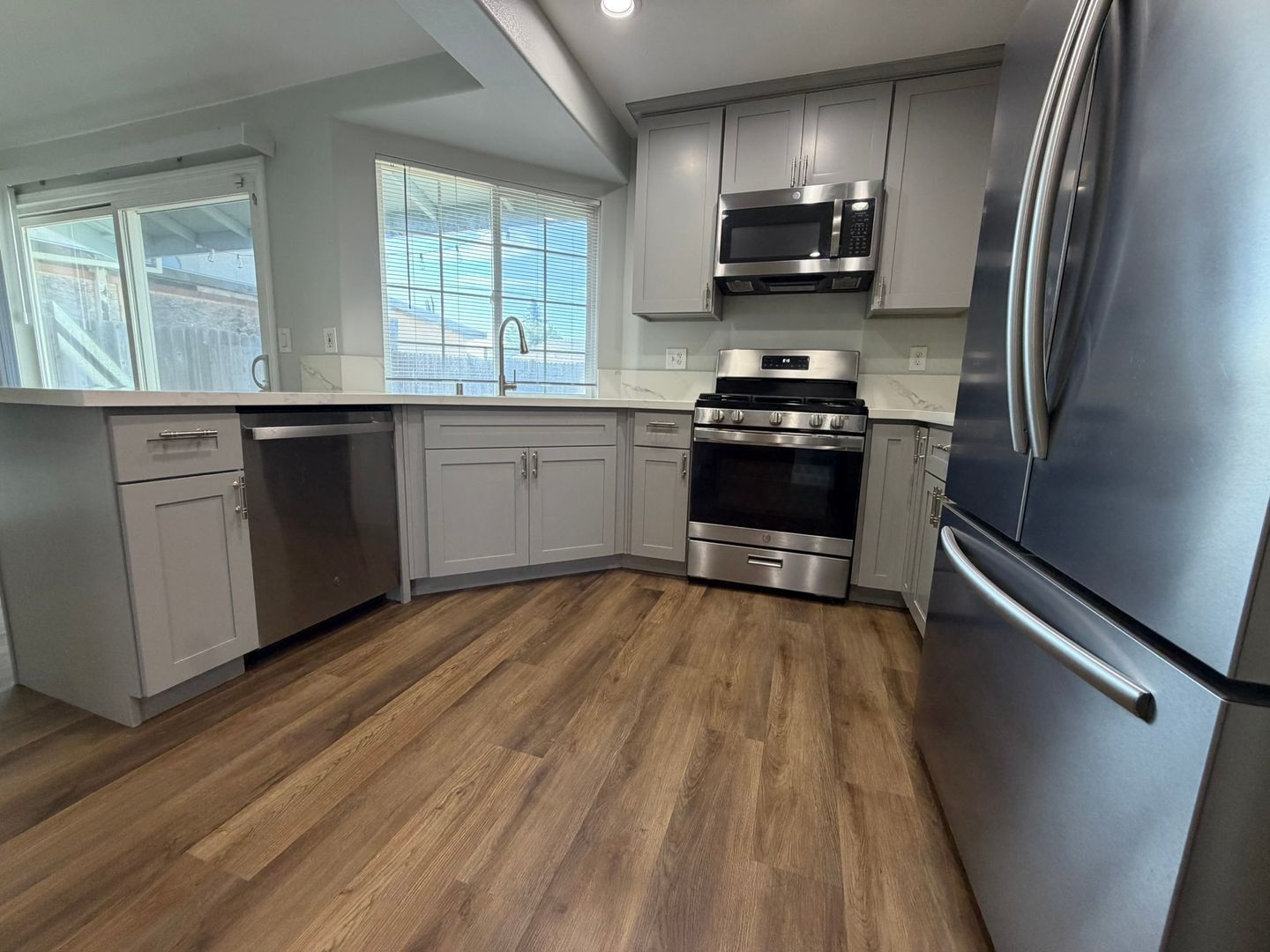 8267 Moorhaven Way  - Sacramento - California - 4 bed, 2 bath rental property