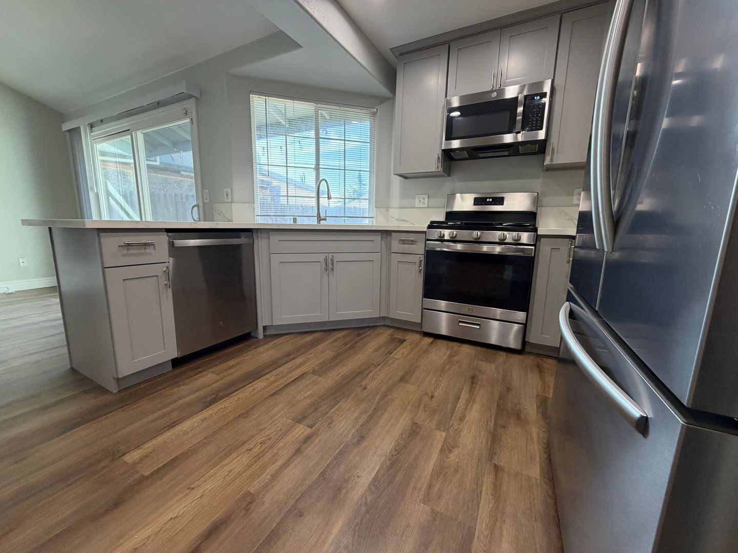 8267 Moorhaven Way  - Sacramento - California - 4 bed, 2 bath rental property