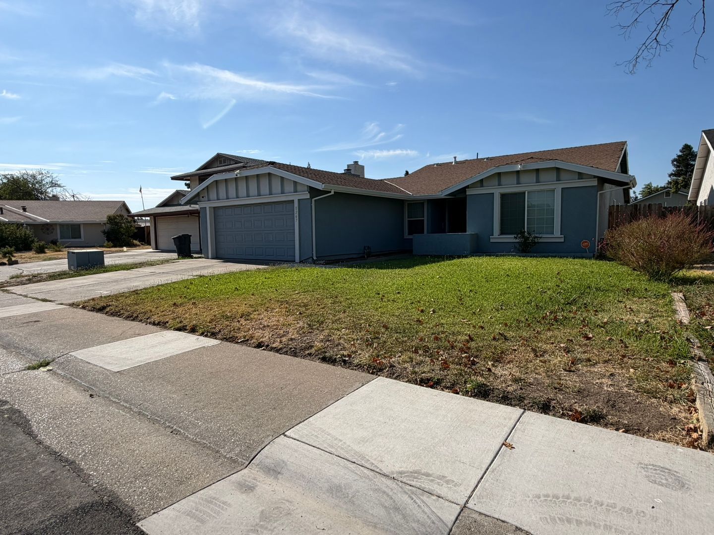 8267 Moorhaven Way  - Sacramento - California - 4 bed, 2 bath rental property