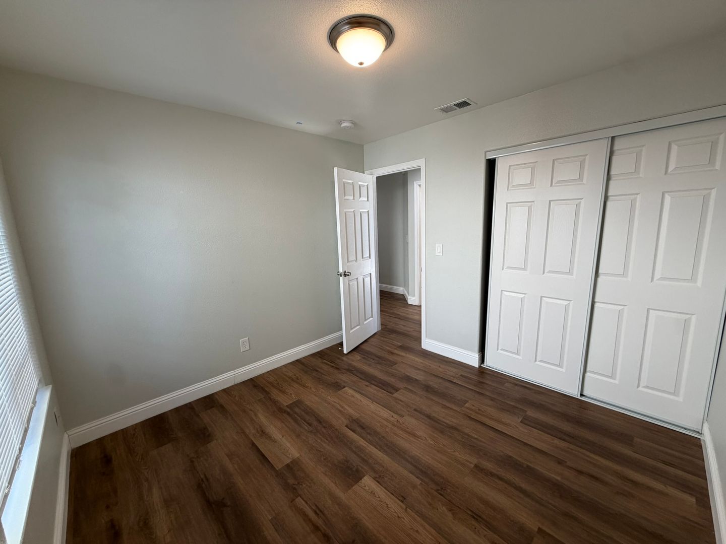 8267 Moorhaven Way  - Sacramento - California - 4 bed, 2 bath rental property