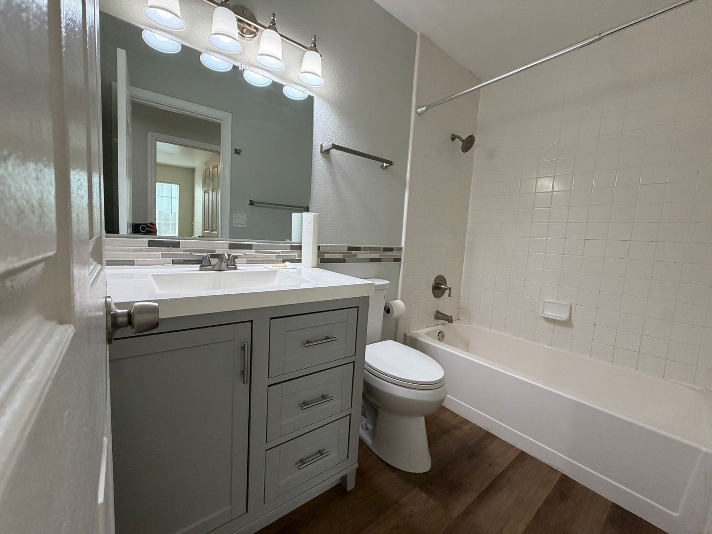 8267 Moorhaven Way  - Sacramento - California - 4 bed, 2 bath rental property