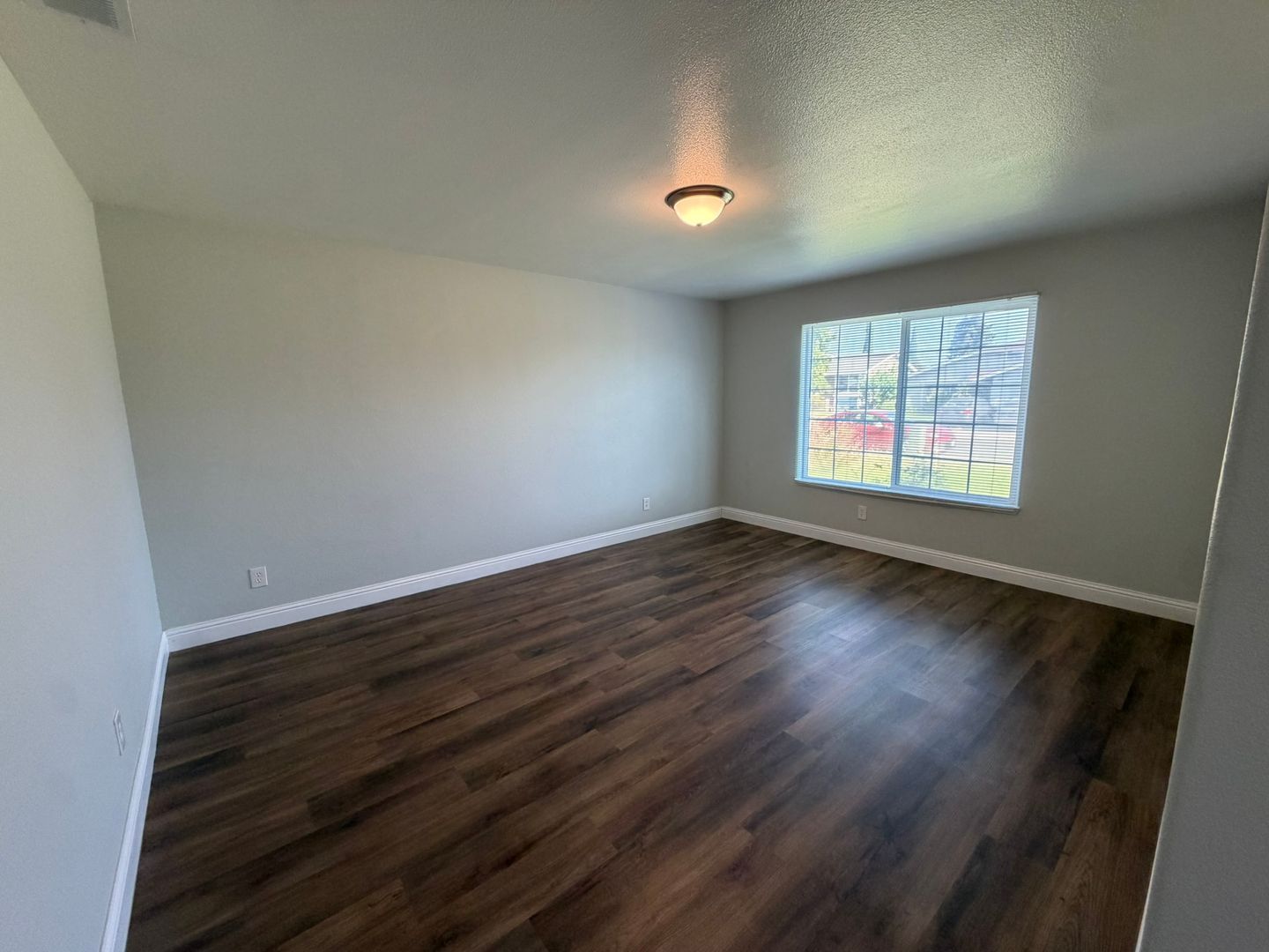 8267 Moorhaven Way  - Sacramento - California - 4 bed, 2 bath rental property