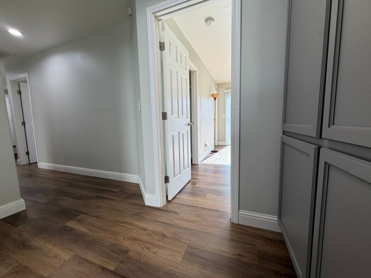 8267 Moorhaven Way  - Sacramento - California - 4 bed, 2 bath rental property