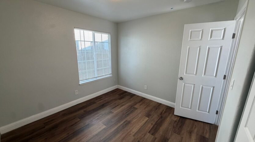 8267 Moorhaven Way  - Sacramento - California - 4 bed, 2 bath rental property