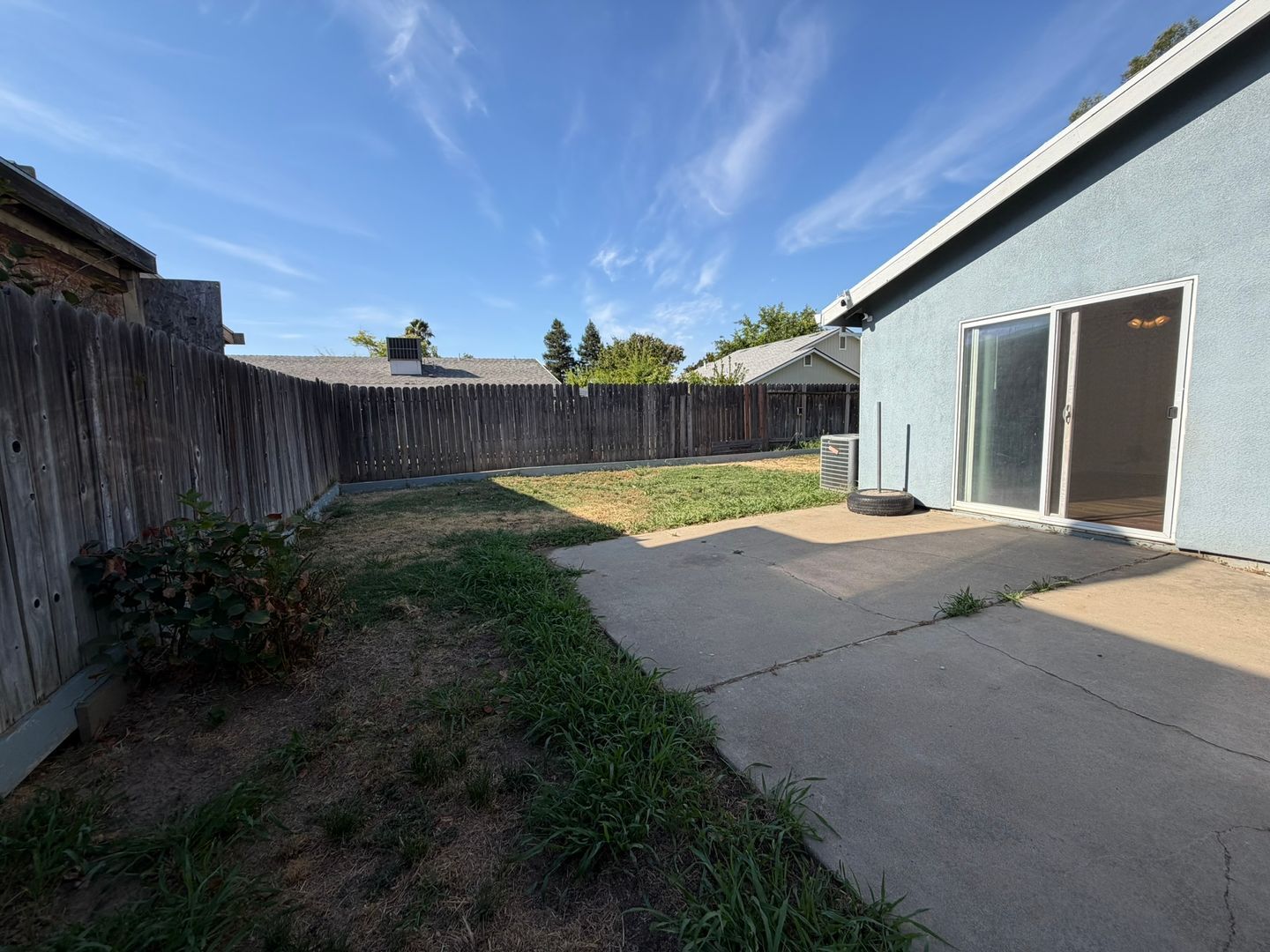 8267 Moorhaven Way  - Sacramento - California - 4 bed, 2 bath rental property