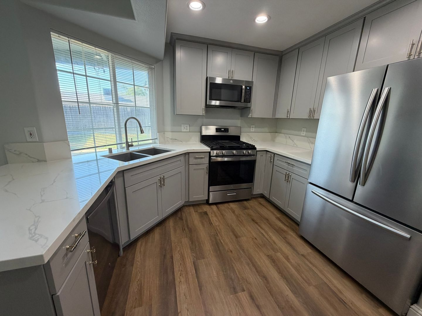 8267 Moorhaven Way  - Sacramento - California - 4 bed, 2 bath rental property