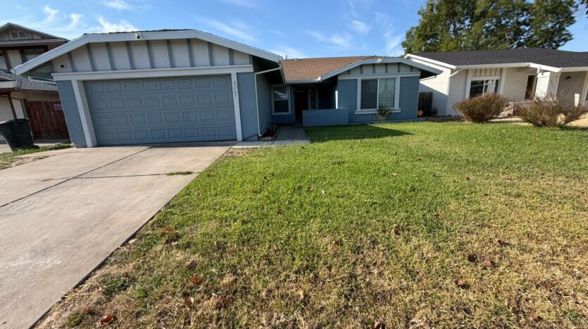 8267 Moorhaven Way  - Sacramento - California - 4 bed, 2 bath rental property
