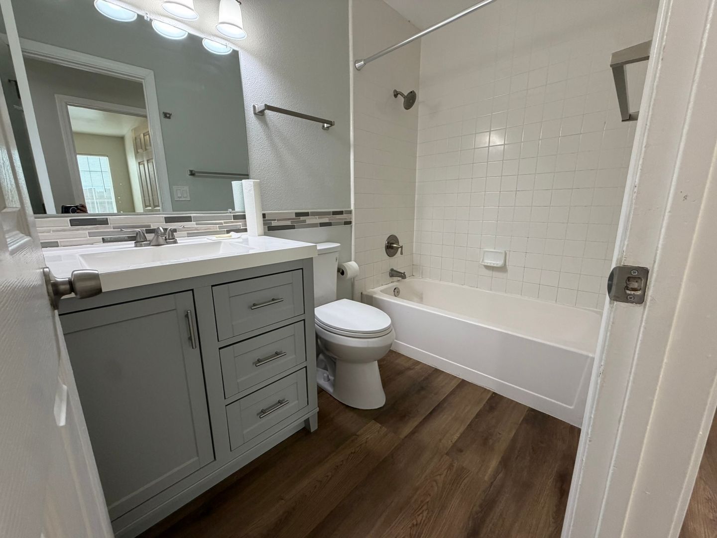 8267 Moorhaven Way  - Sacramento - California - 4 bed, 2 bath rental property