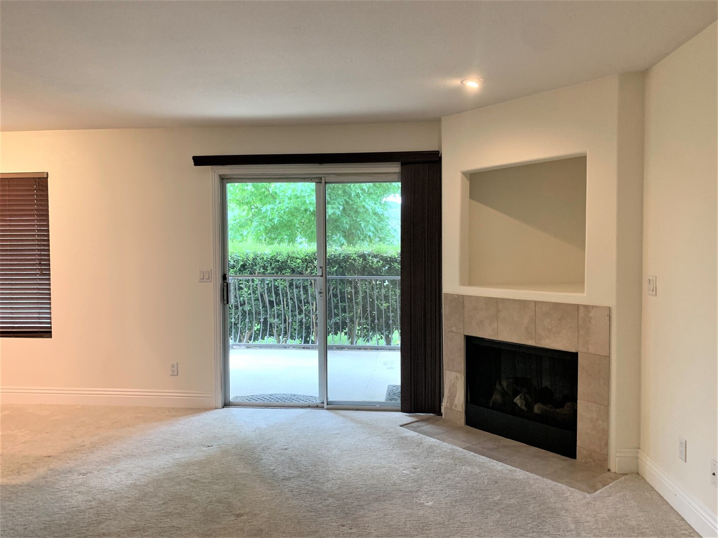 8440 Via Mallorca #122 - San Diego - California - 1 bed, 1 bath rental property