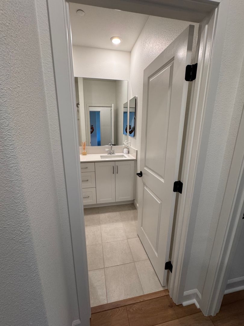 849 Hana Ave Unit 2 - Chula Vista - California - 4 bed, 3 bath rental property