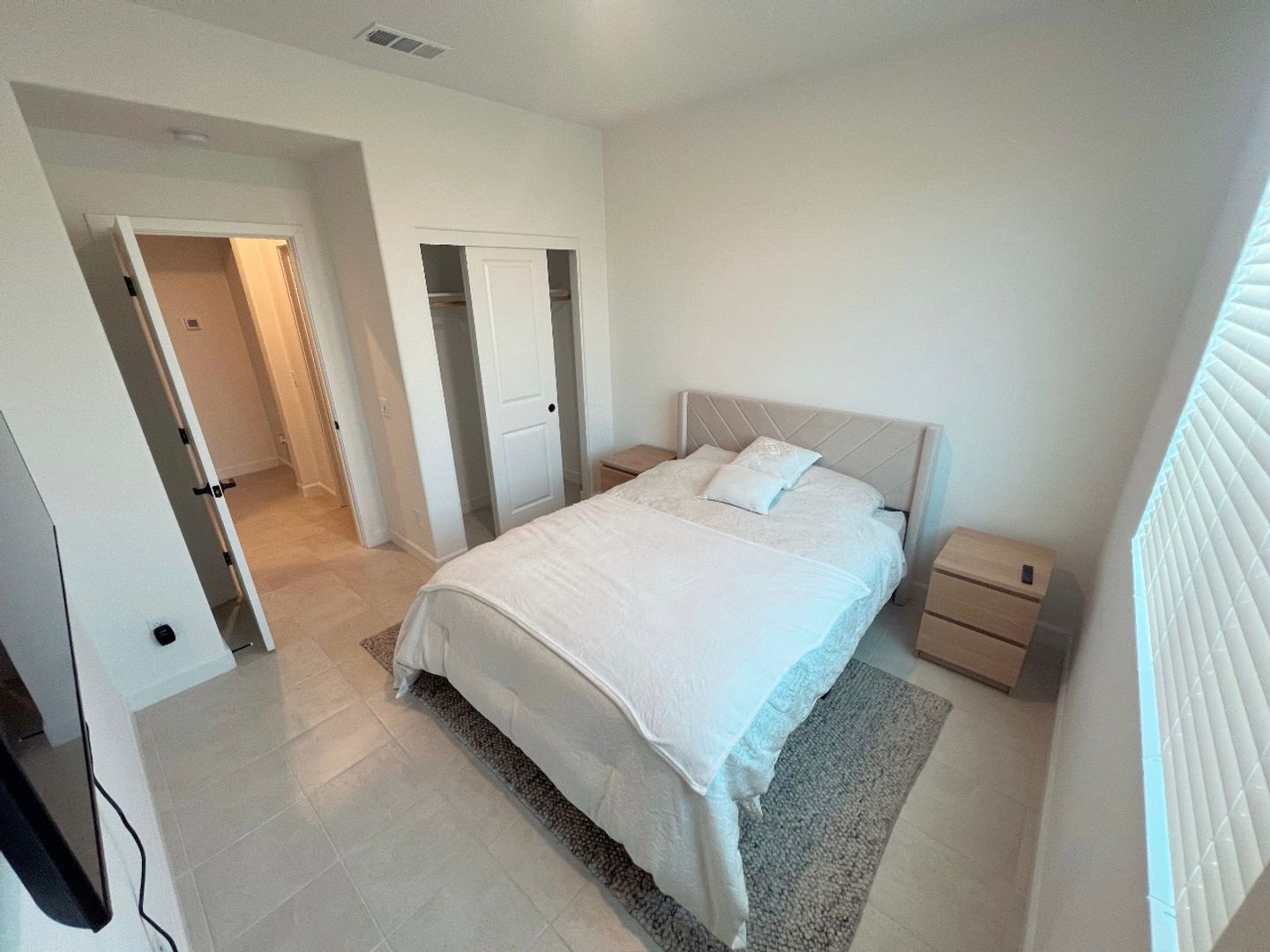 849 Hana Ave Unit 2 - Chula Vista - California - 4 bed, 3 bath rental property