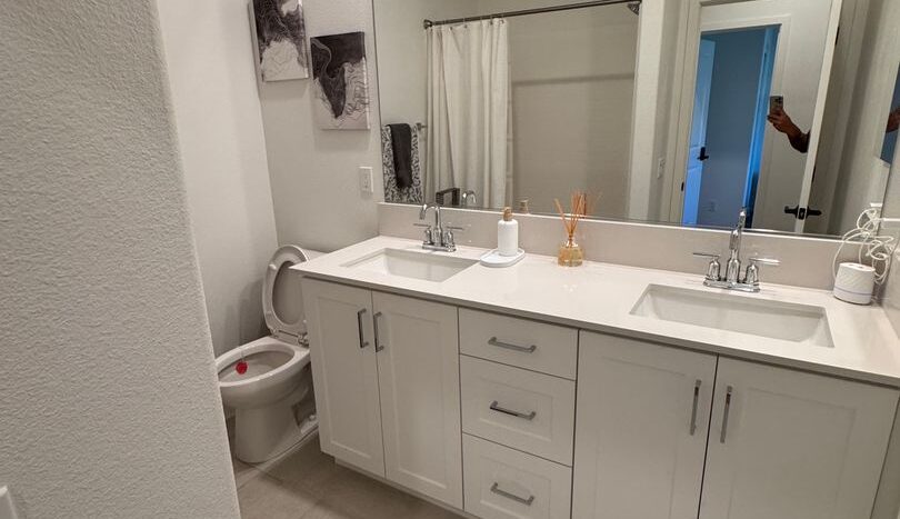 849 Hana Ave Unit 2 - Chula Vista - California - 4 bed, 3 bath rental property