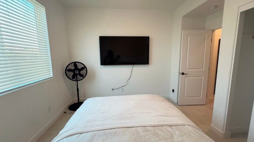 849 Hana Ave Unit 2 - Chula Vista - California - 4 bed, 3 bath rental property
