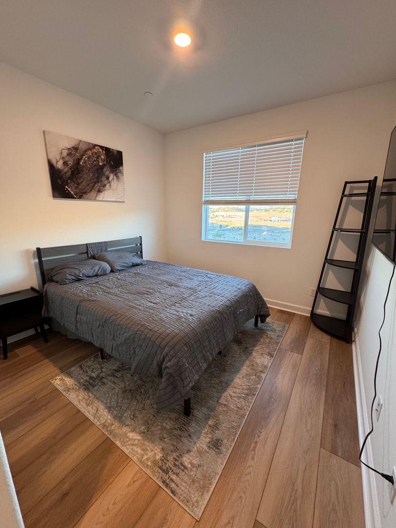 849 Hana Ave Unit 2 - Chula Vista - California - 4 bed, 3 bath rental property