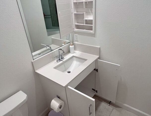 849 Hana Ave Unit 2 - Chula Vista - California - 4 bed, 3 bath rental property
