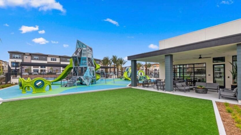849 Hana Ave Unit 2 - Chula Vista - California - 4 bed, 3 bath rental property