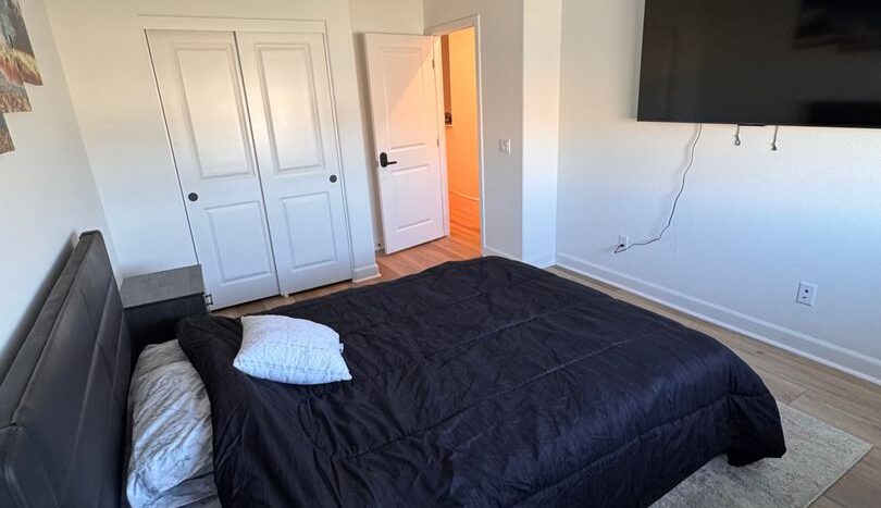 849 Hana Ave Unit 2 - Chula Vista - California - 4 bed, 3 bath rental property