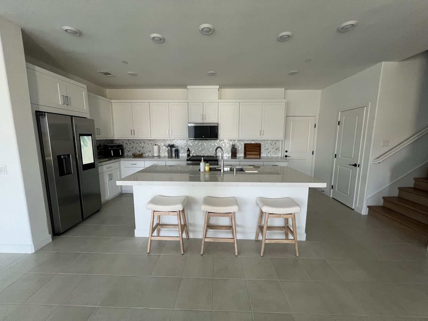 849 Hana Ave Unit 2 - Chula Vista - California - 4 bed, 3 bath rental property