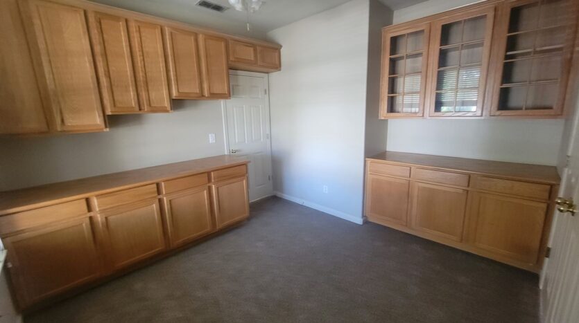 8624 Banton Circle - Elk Grove - California - 3 bed, 2 bath rental property