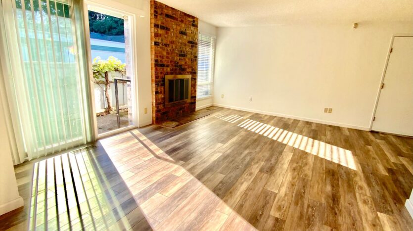8628 Onyx Dr. Southwest - Unit A - Tacoma - Washington - 3 bed, 2 bath rental property