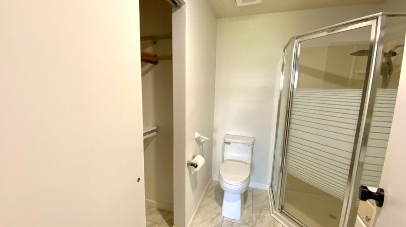 8628 Onyx Dr. Southwest - Unit A - Tacoma - Washington - 3 bed, 2 bath rental property