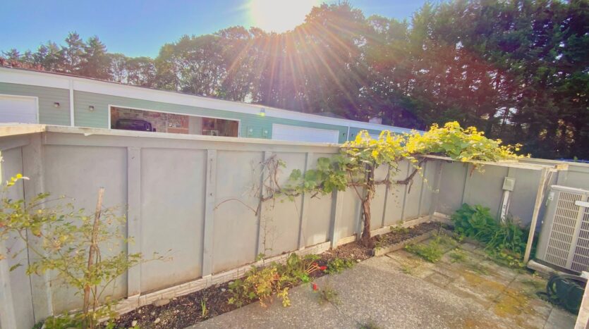 8628 Onyx Dr. Southwest - Unit A - Tacoma - Washington - 3 bed, 2 bath rental property