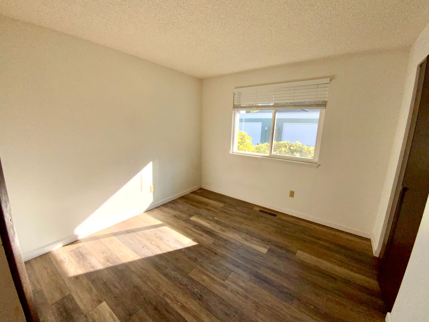 8628 Onyx Dr. Southwest - Unit A - Tacoma - Washington - 3 bed, 2 bath rental property