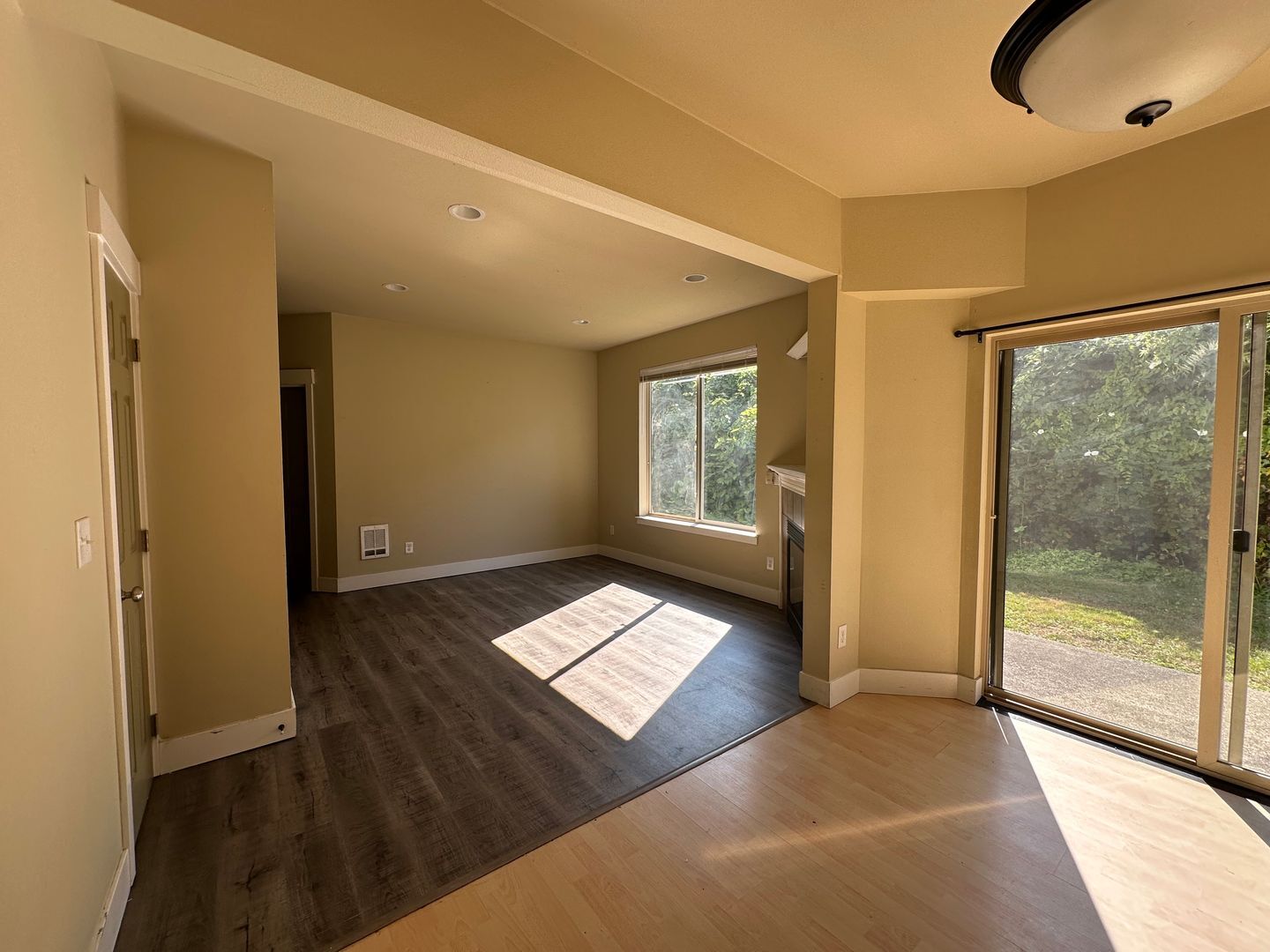 901 Gladstone St. - Bellingham - Washington - 4 bed, 2 bath rental property