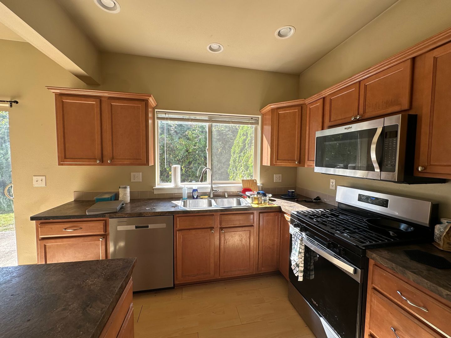 901 Gladstone St. - Bellingham - Washington - 4 bed, 2 bath rental property