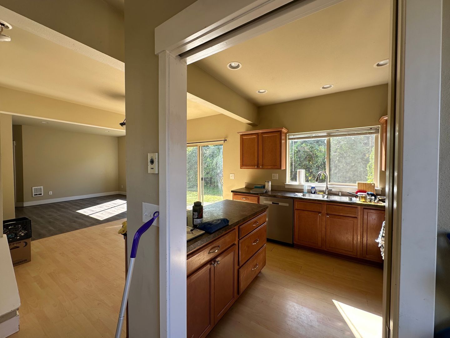 901 Gladstone St. - Bellingham - Washington - 4 bed, 2 bath rental property