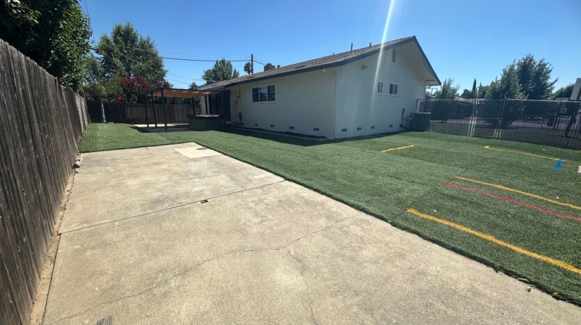9101 Rosewood Drive  - Sacramento - California - 3 bed, 2 bath rental property