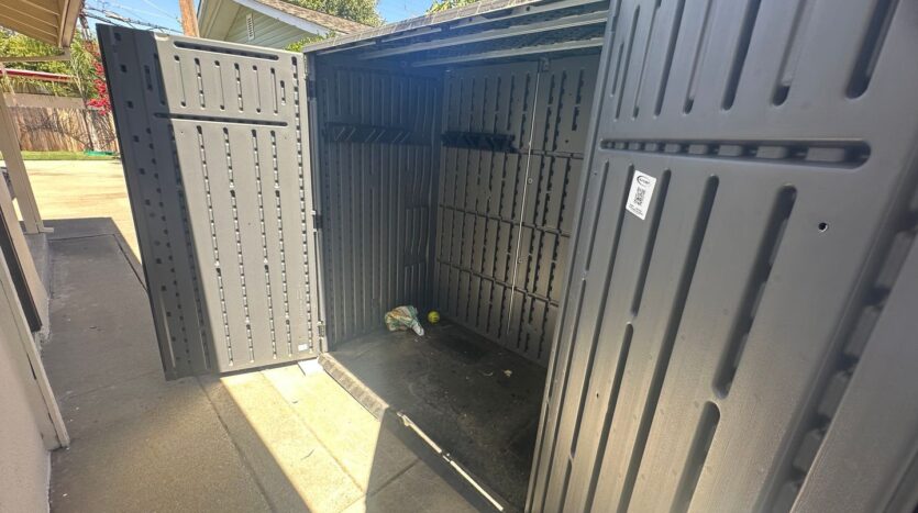 9101 Rosewood Drive  - Sacramento - California - 3 bed, 2 bath rental property