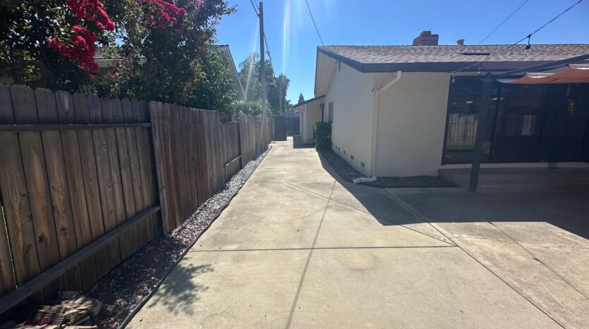 9101 Rosewood Drive  - Sacramento - California - 3 bed, 2 bath rental property