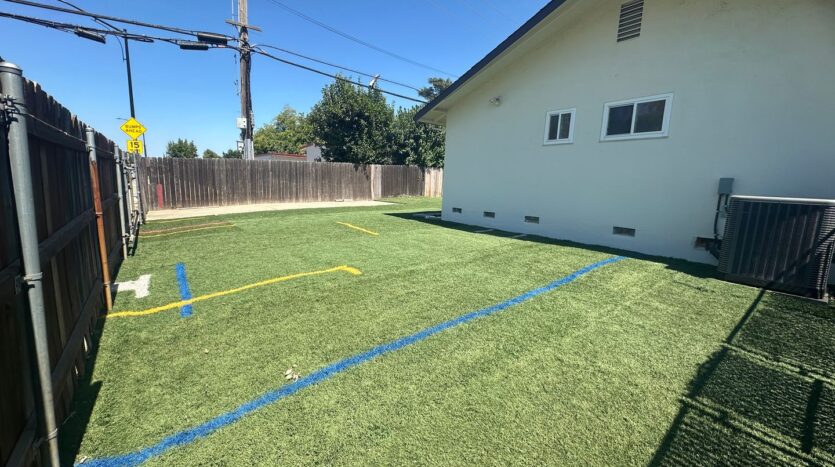 9101 Rosewood Drive  - Sacramento - California - 3 bed, 2 bath rental property