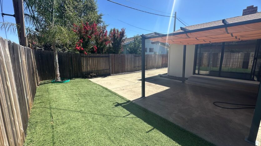 9101 Rosewood Drive  - Sacramento - California - 3 bed, 2 bath rental property